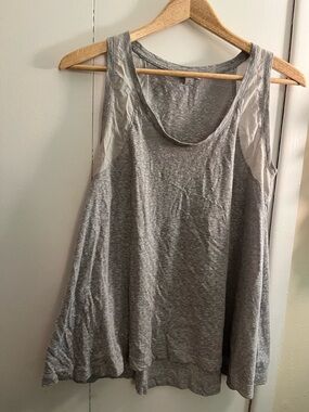 GAP Maternity Gray Scoop Neck Sleeveless Tank